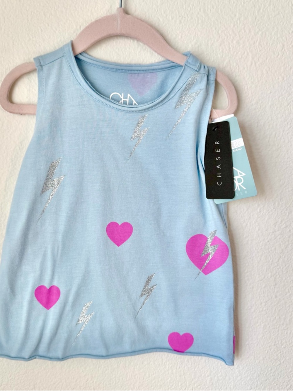 Chaser Kids 4T Tank Hearts & Lightning Bolts - Picture 2 of 7